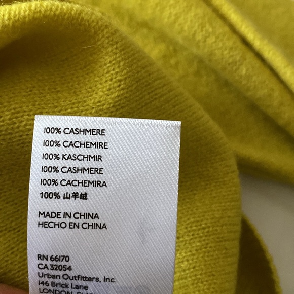 Pilcroe 100% Cashmere Sweater - Picture 7 of 7